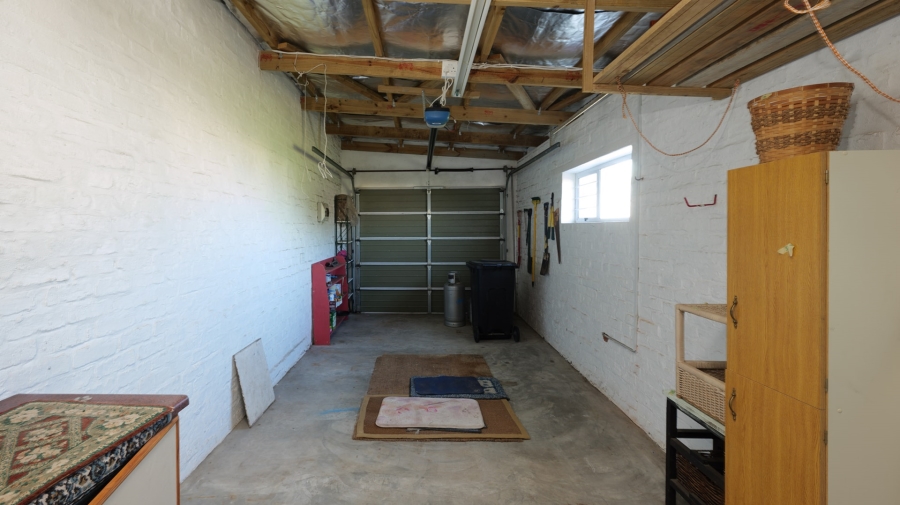 To Let 2 Bedroom Property for Rent in Oceanview Heights Western Cape